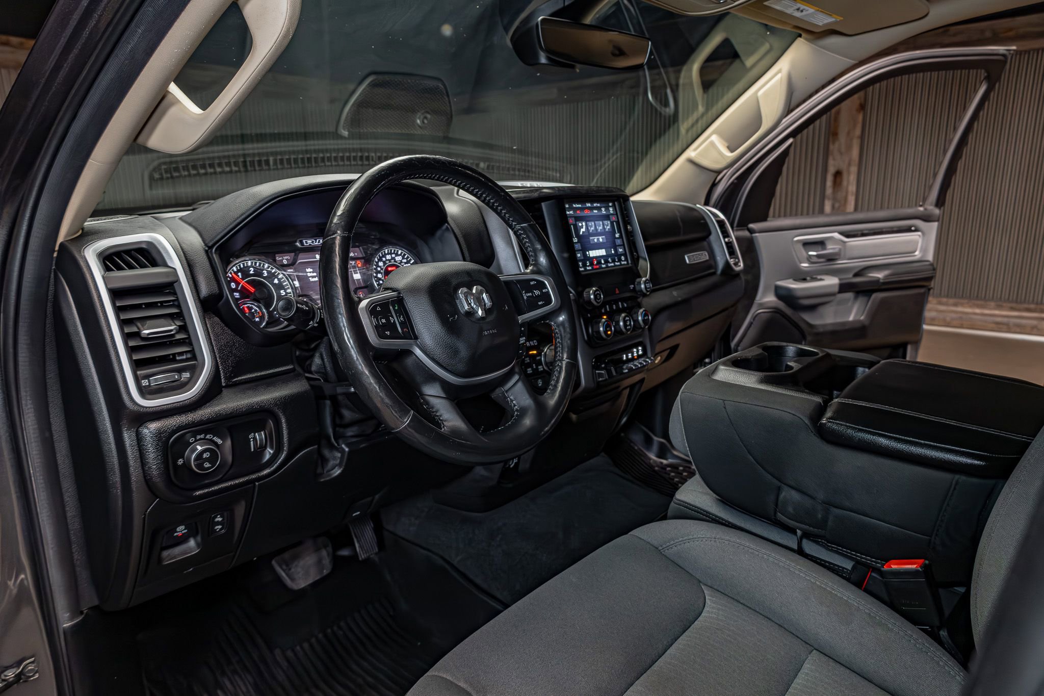 Used 2020 RAM 1500 Big Horn image 12