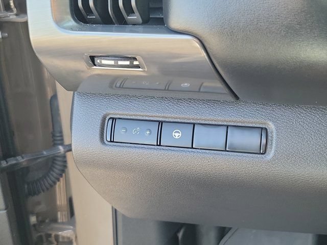 Certified 2023 Nissan Pathfinder Rock Creek AWD/4WD image 22