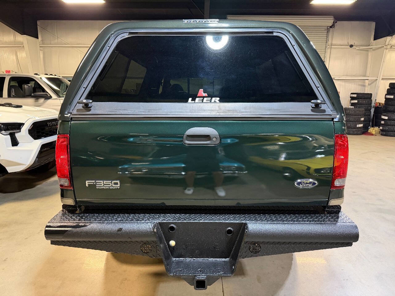 Used 2001 Ford F350 Lariat image 16