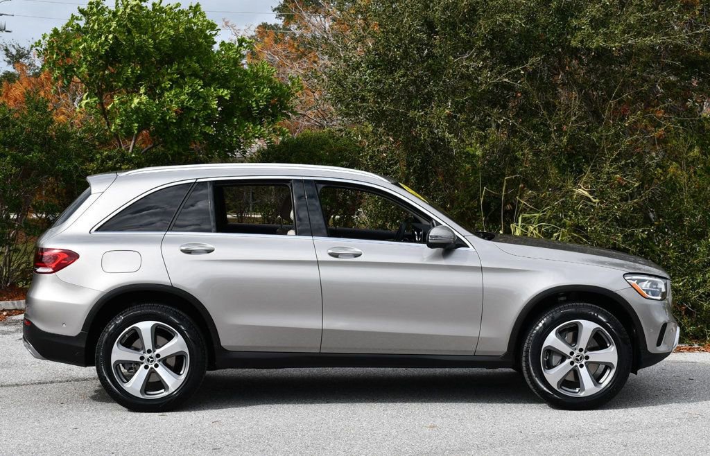 Used 2022 Mercedes-Benz GLC 300 image 32