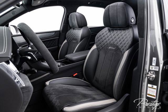 Used 2021 Bentley Bentayga Speed AWD/4WD image 29