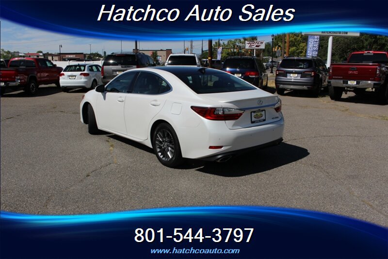 Used 2018 Lexus ES 350 w/ Navigation System Package FWD image 2