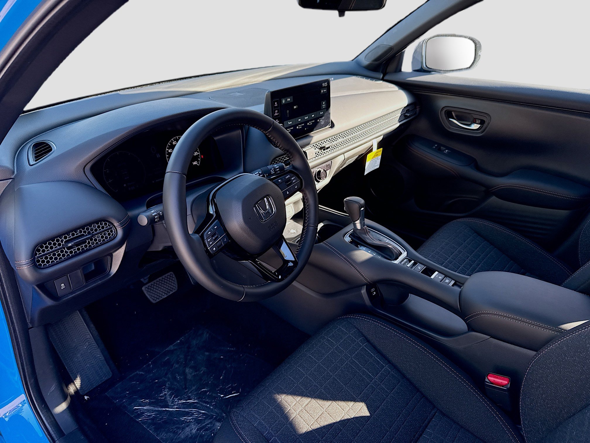 New 2026 Honda HR-V Sport image 9