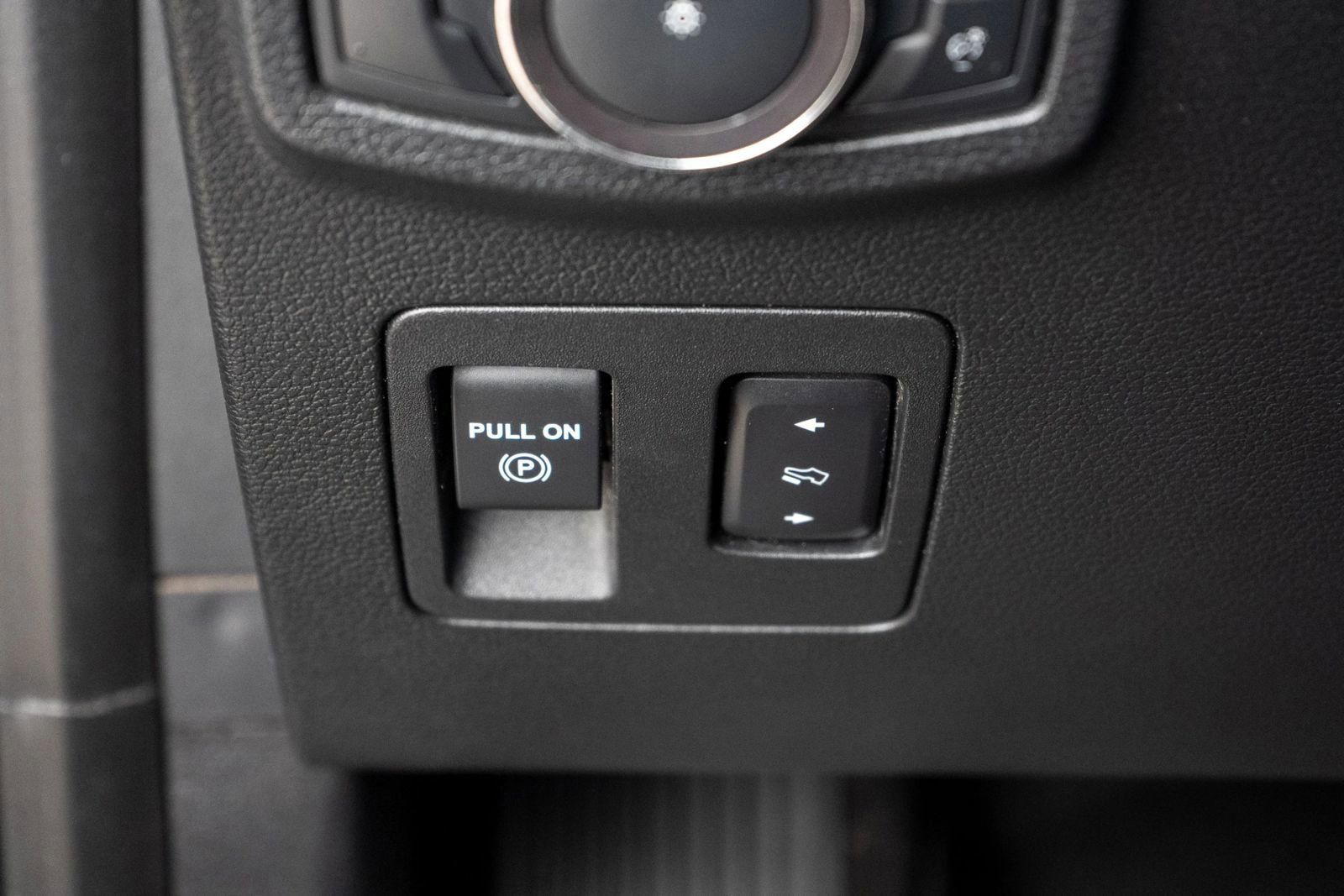 Used 2019 Ford Expedition Max Limited w/ Equipment Group 303A AWD/4WD image 40