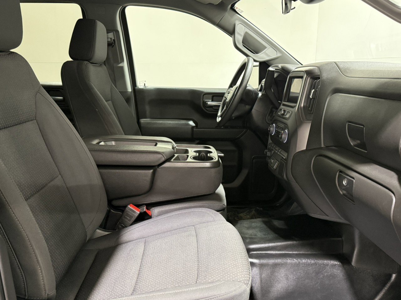 Used 2023 Chevrolet Silverado 1500 W/T w/ WT Value Package image 11