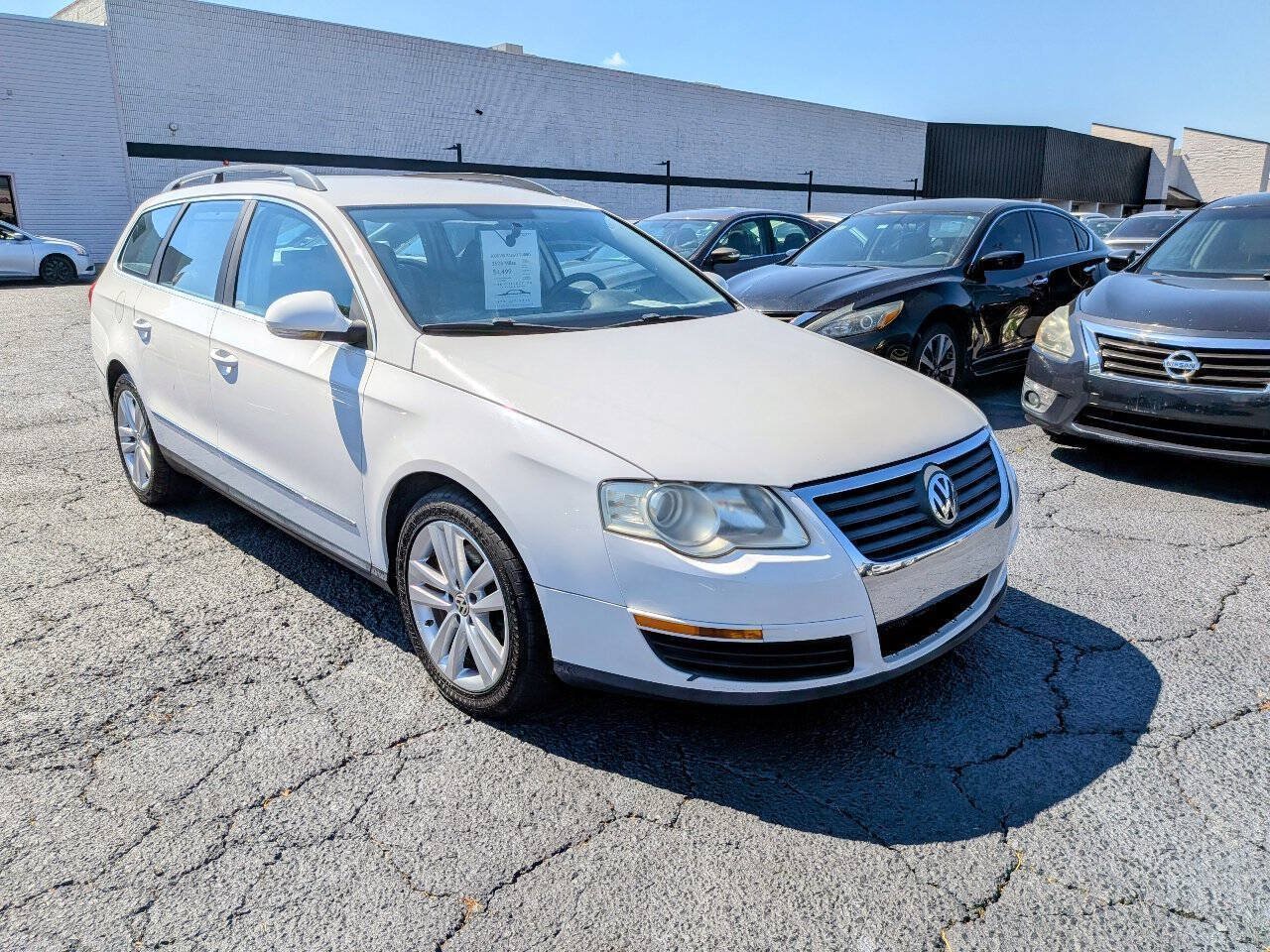 Used 2008 Volkswagen Passat 2.0T FWD image 10