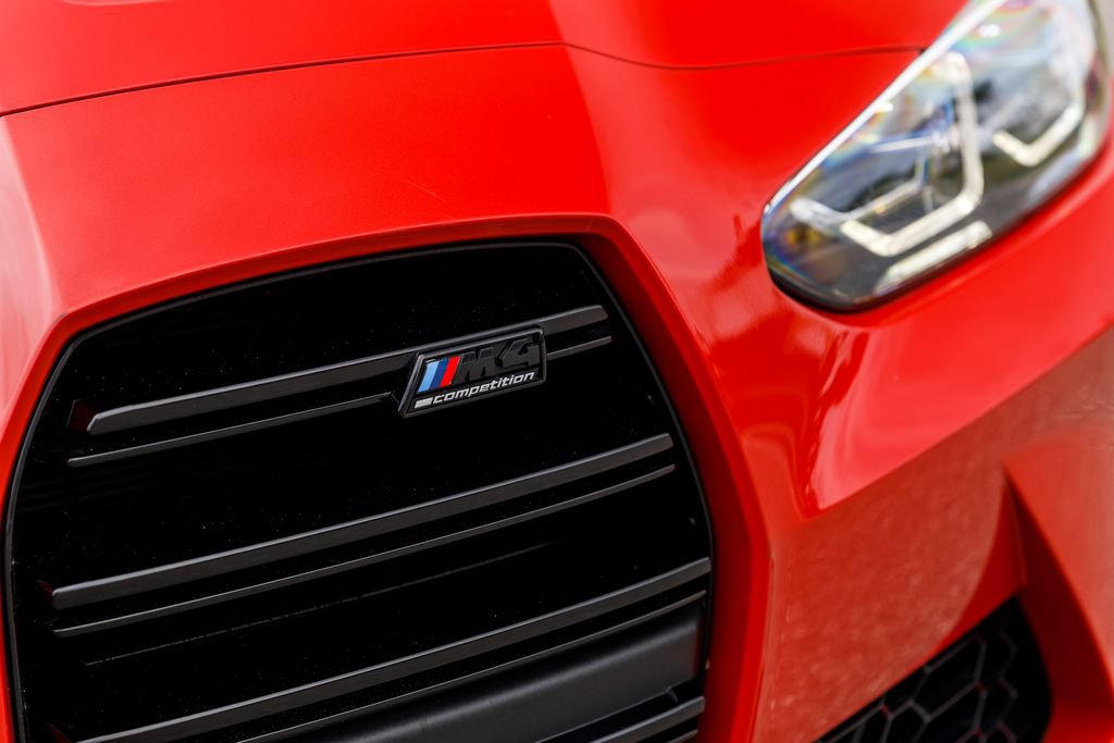 Used 2021 BMW M4 Competition w/ Executive Package RWD image 17