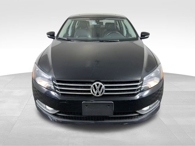 Used 2015 Volkswagen Passat 1.8T SE image 9