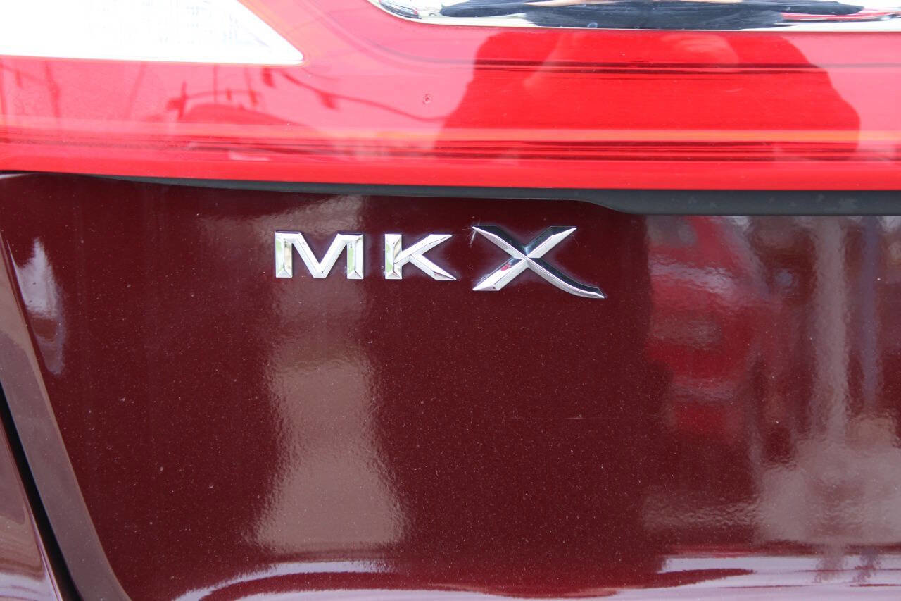 Used 2018 Lincoln MKX Premiere image 11
