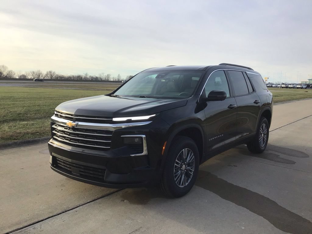 New 2026 Chevrolet Traverse LT w/ Driver Confidence Package FWD image 10