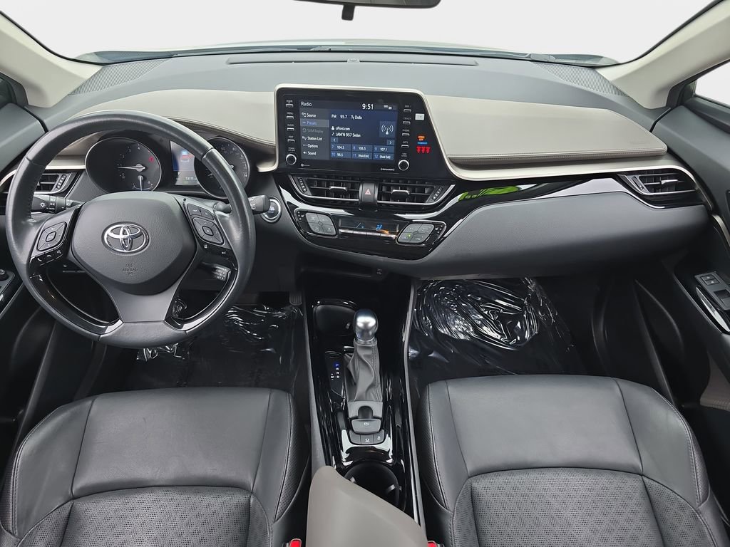 Used 2022 Toyota C-HR Limited FWD image 10