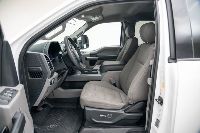 Used 2019 Ford F250 XLT w/ XLT Premium Package image 15