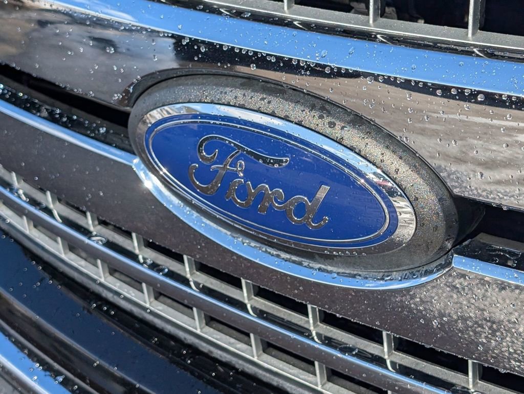 Used 2018 Ford F150 XLT w/ Equipment Group 302A Luxury image 11