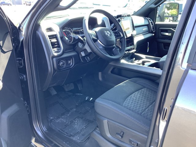 New 2026 RAM 2500 Big Horn AWD/4WD image 7