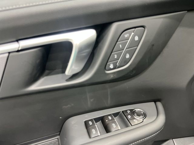 New 2026 Buick Enclave Sport Touring w/ Power Package FWD image 22
