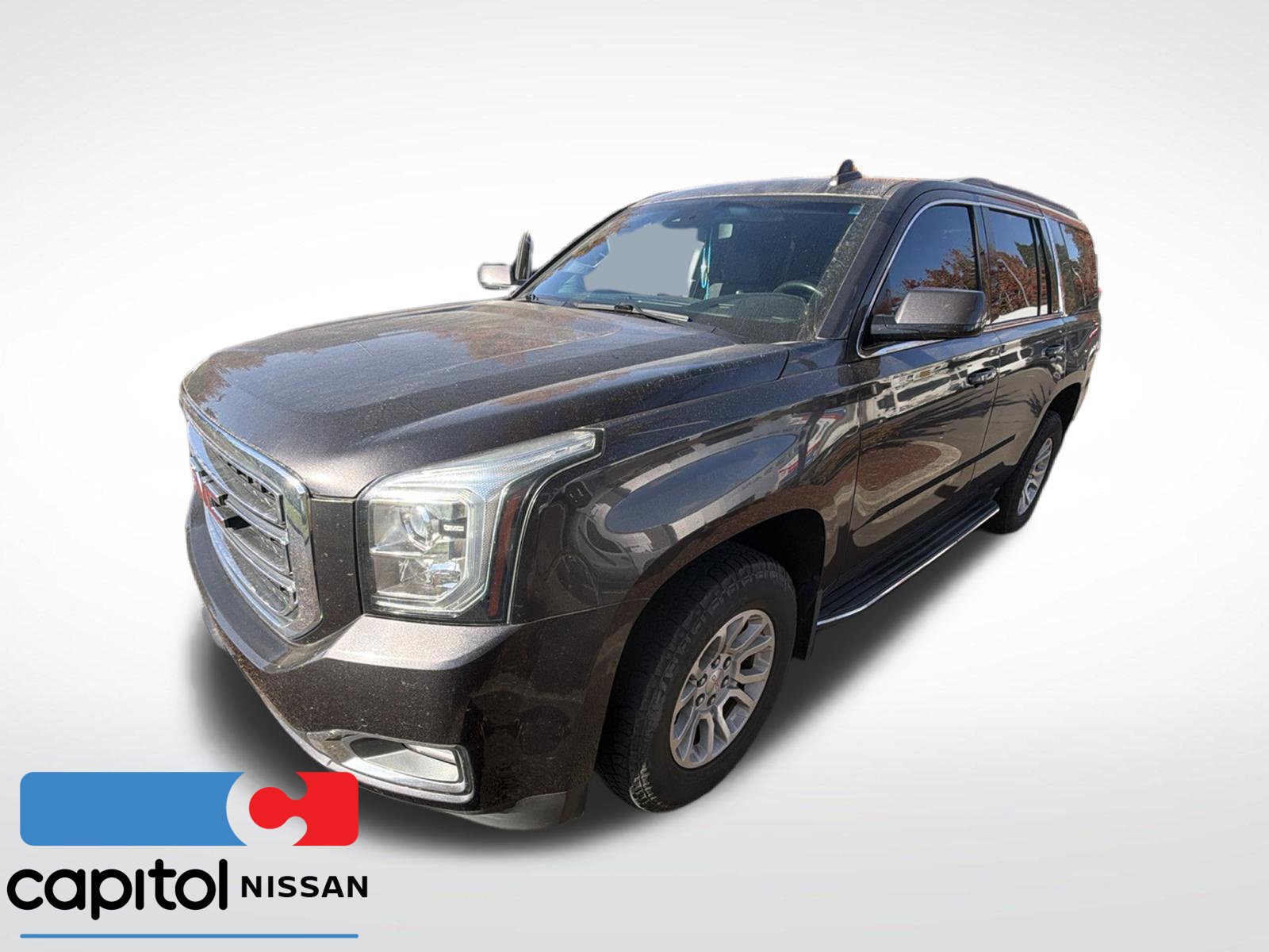 Used 2017 GMC Yukon SLE w/ HD Trailering Package AWD/4WD image 1