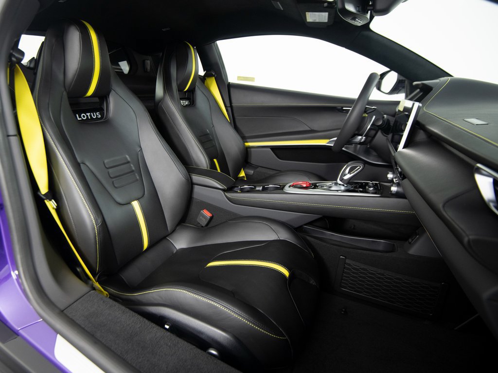Used 2026 Lotus Emira SE RWD image 43