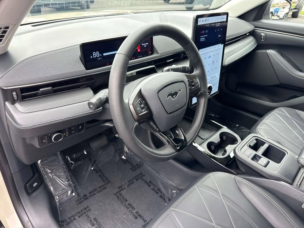Certified 2025 Ford Mustang Mach-E Select RWD image 26