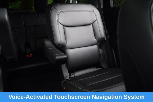 Used 2023 Ford Explorer XLT w/ Equipment Group 202A AWD/4WD image 17