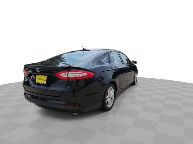 Used 2014 Ford Fusion SE FWD image 8