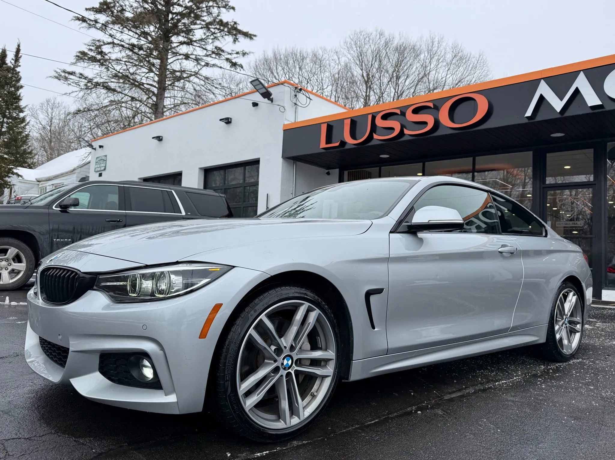Used 2019 BMW 440i xDrive Coupe w/ M Sport Package image 3