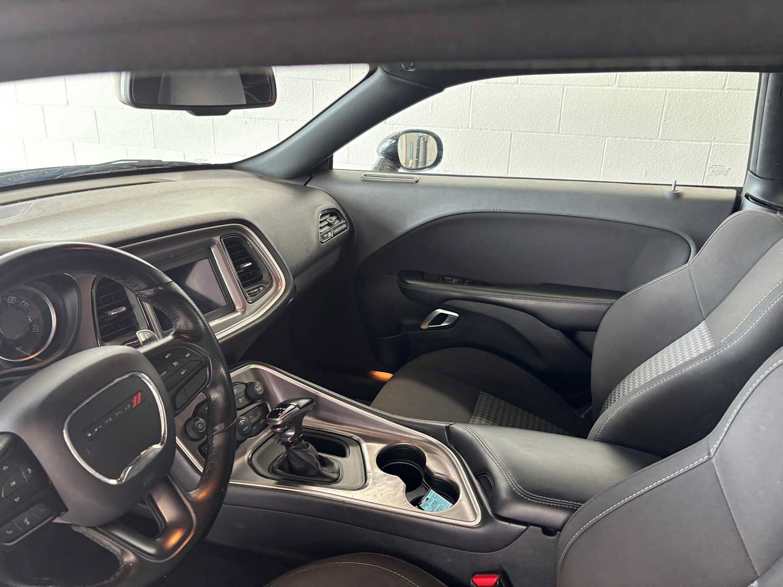 Used 2020 Dodge Challenger R/T RWD image 10