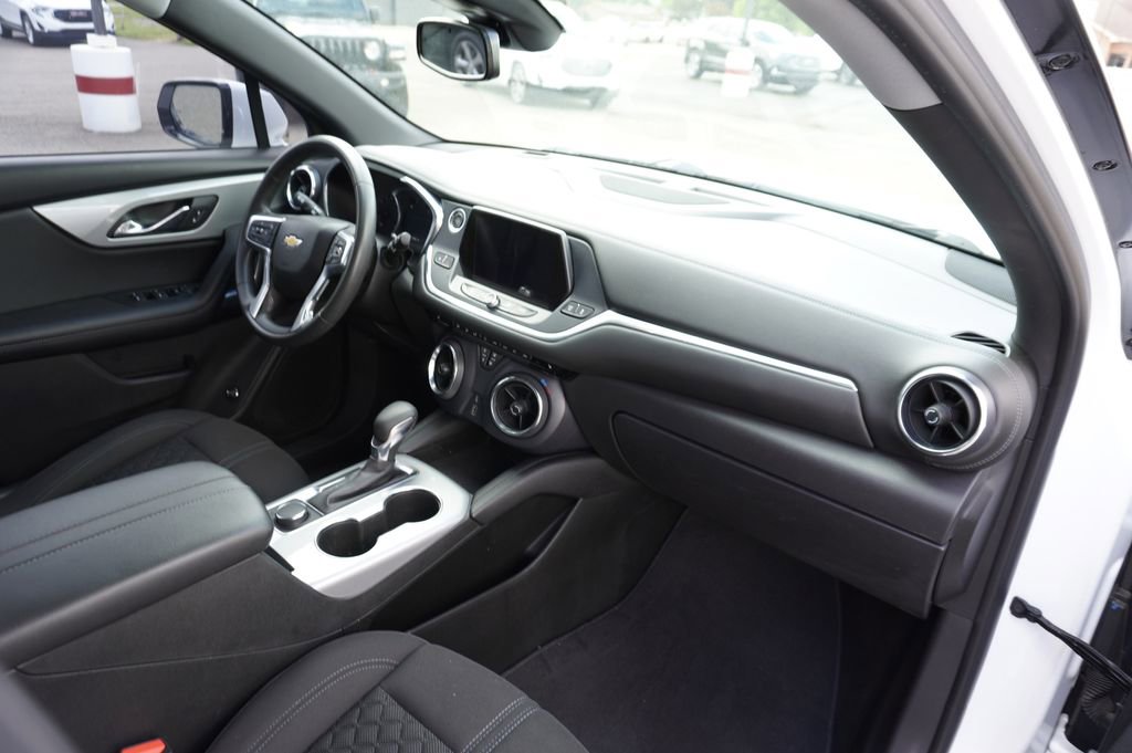Used 2021 Chevrolet Blazer LT FWD image 8