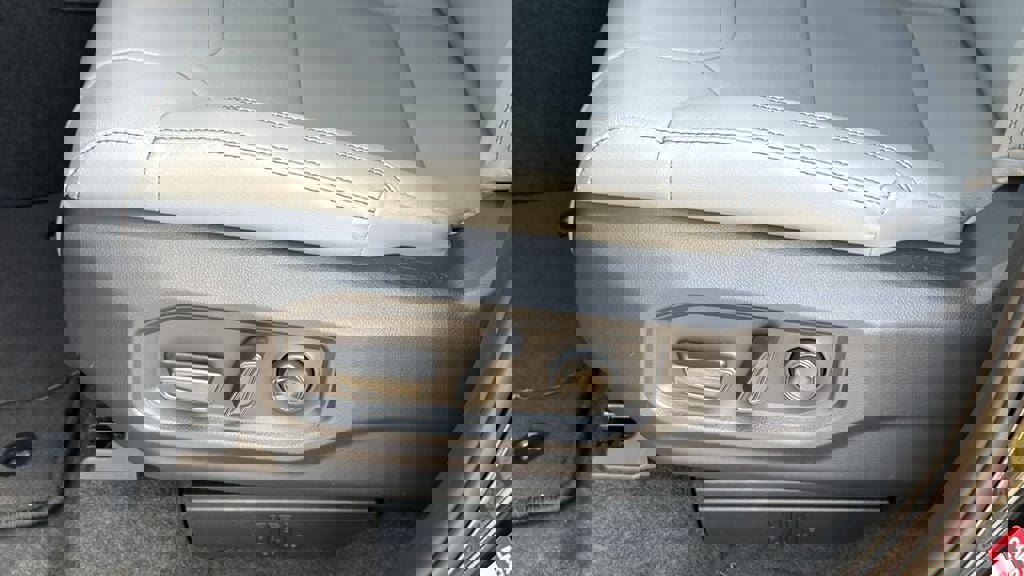 New 2026 Toyota Tundra Limited image 18