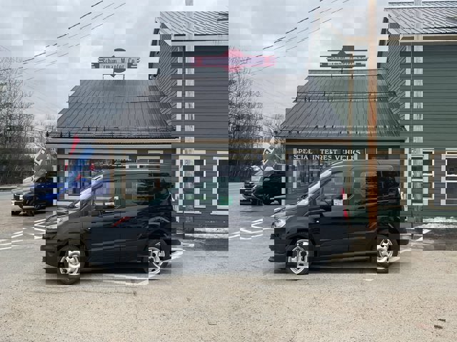 Used 2022 Ford Transit Connect XL image 1