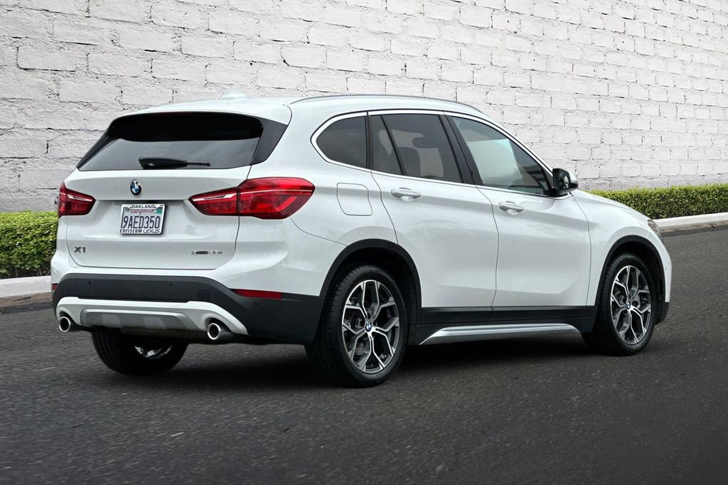 Used 2022 BMW X1 xDrive28i w/ Convenience Package image 4