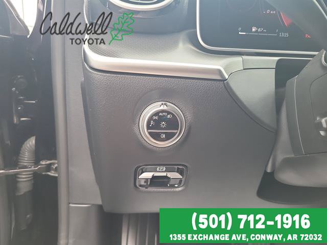 Used 2024 Mercedes-Benz C 300 4MATIC Sedan image 17