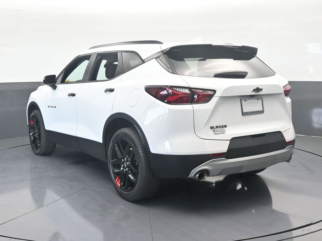 Used 2022 Chevrolet Blazer LT w/ Redline Edition image 4