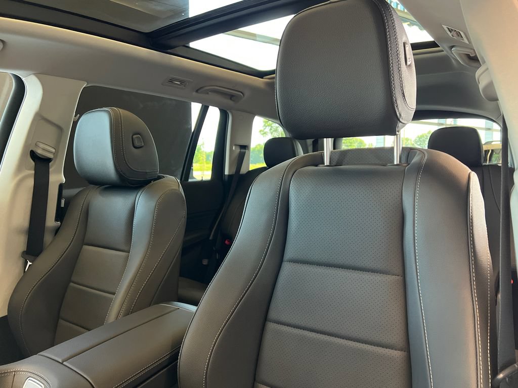 New 2026 Mercedes-Benz GLS 450 4MATIC image 14