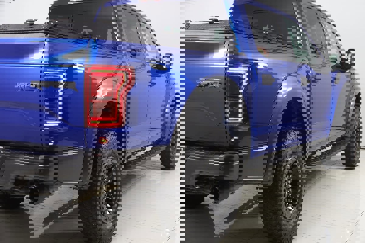 Used 2017 Ford F150 Raptor w/ Equipment Group 801A Mid image 48