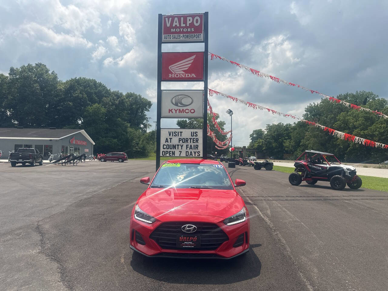 Used 2019 Hyundai Veloster 2.0 image 2