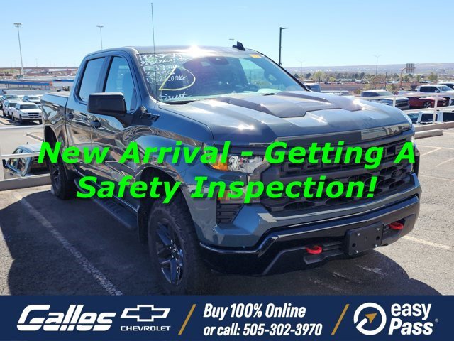Certified 2026 Chevrolet Silverado 1500 Custom Trail Boss w/ LPO, Dark Essentials Package image 1