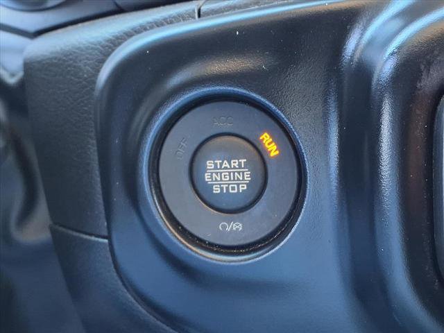 Used 2022 Jeep Gladiator Mojave w/ Safety Group image 9