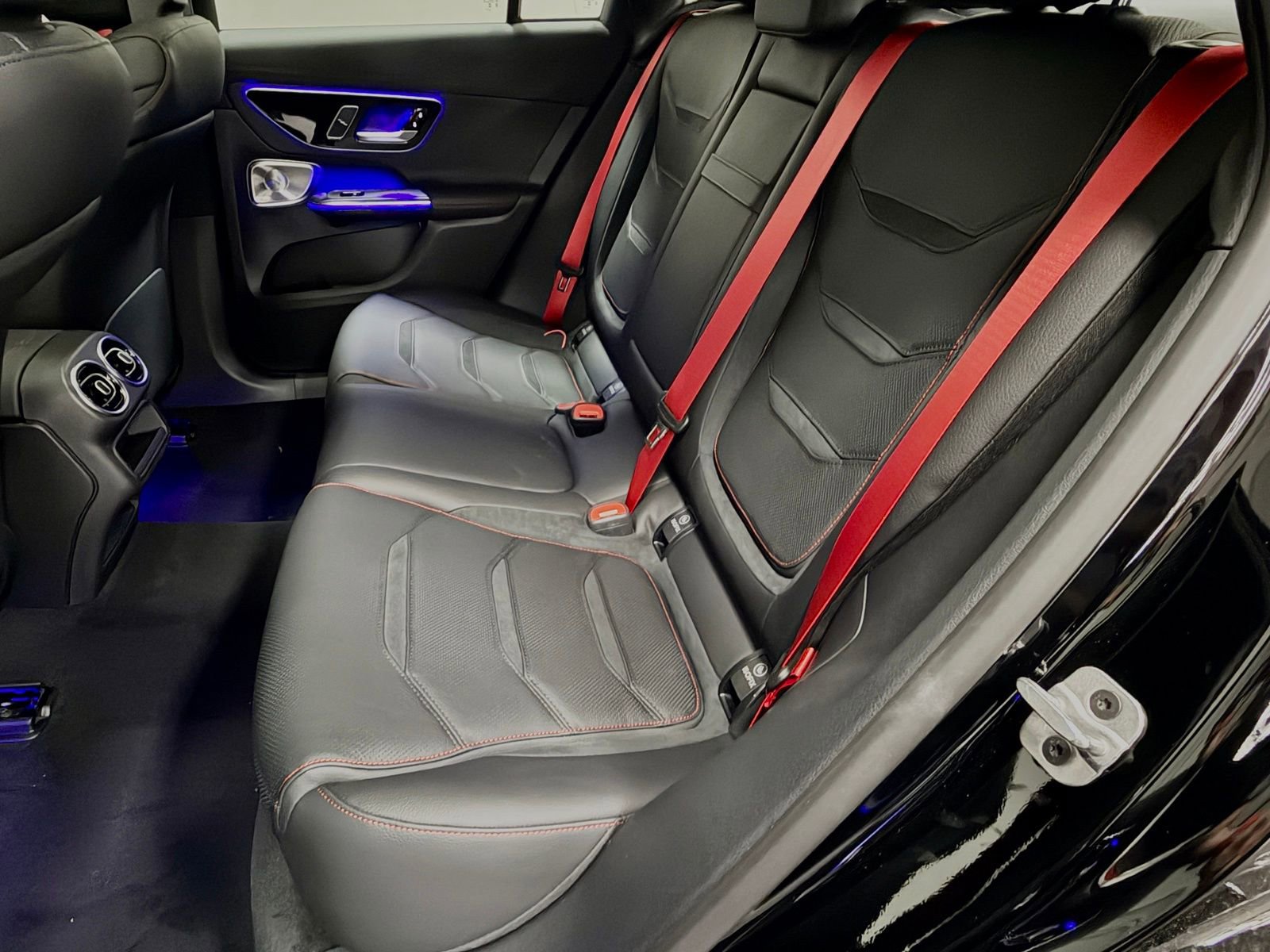 New 2026 Mercedes-Benz GLC 43 AMG 4MATIC Coupe image 33