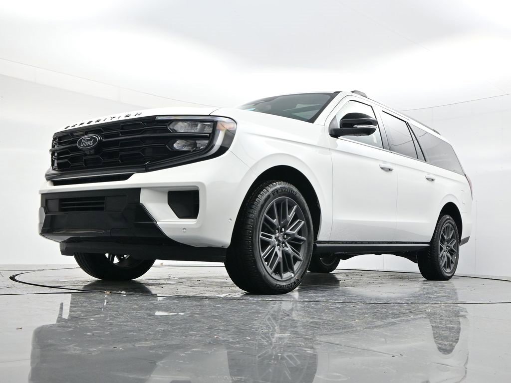 New 2025 Ford Expedition Max Platinum w/ Stealth Performance Package image 48