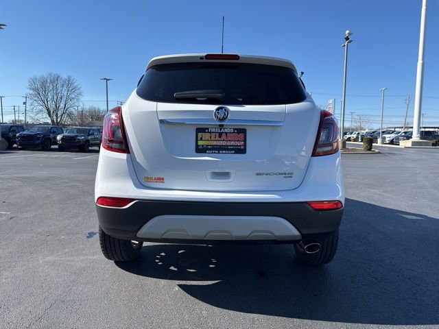 Used 2022 Buick Encore Preferred w/ Safety Package image 6