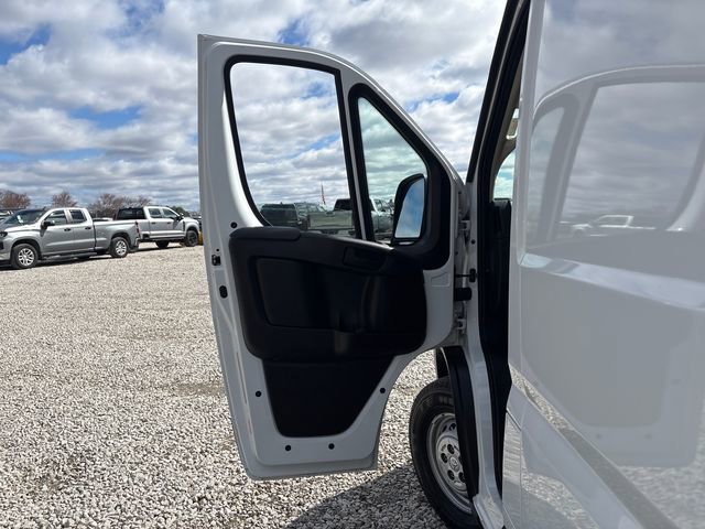 Used 2025 RAM ProMaster 2500 w/ Power Group FWD image 17