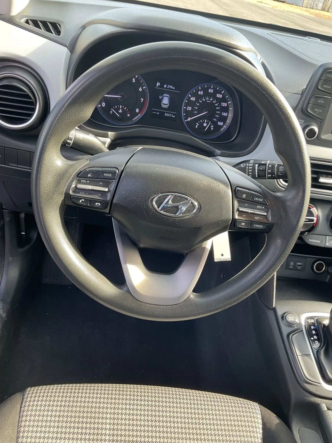 Used 2021 Hyundai Kona SE image 23