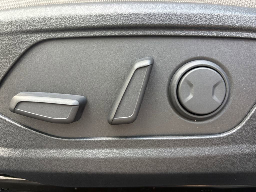 New 2026 Hyundai Tucson SEL FWD image 13