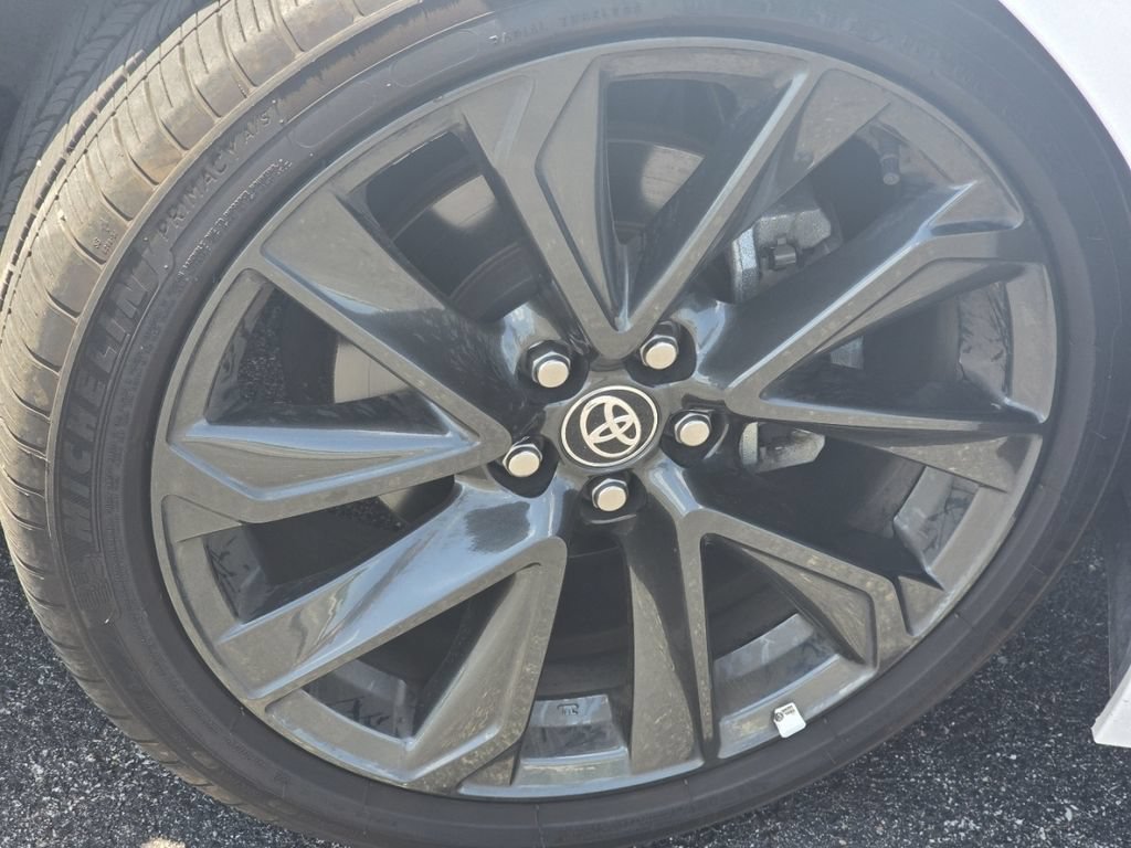 Certified 2024 Toyota Corolla SE FWD image 9