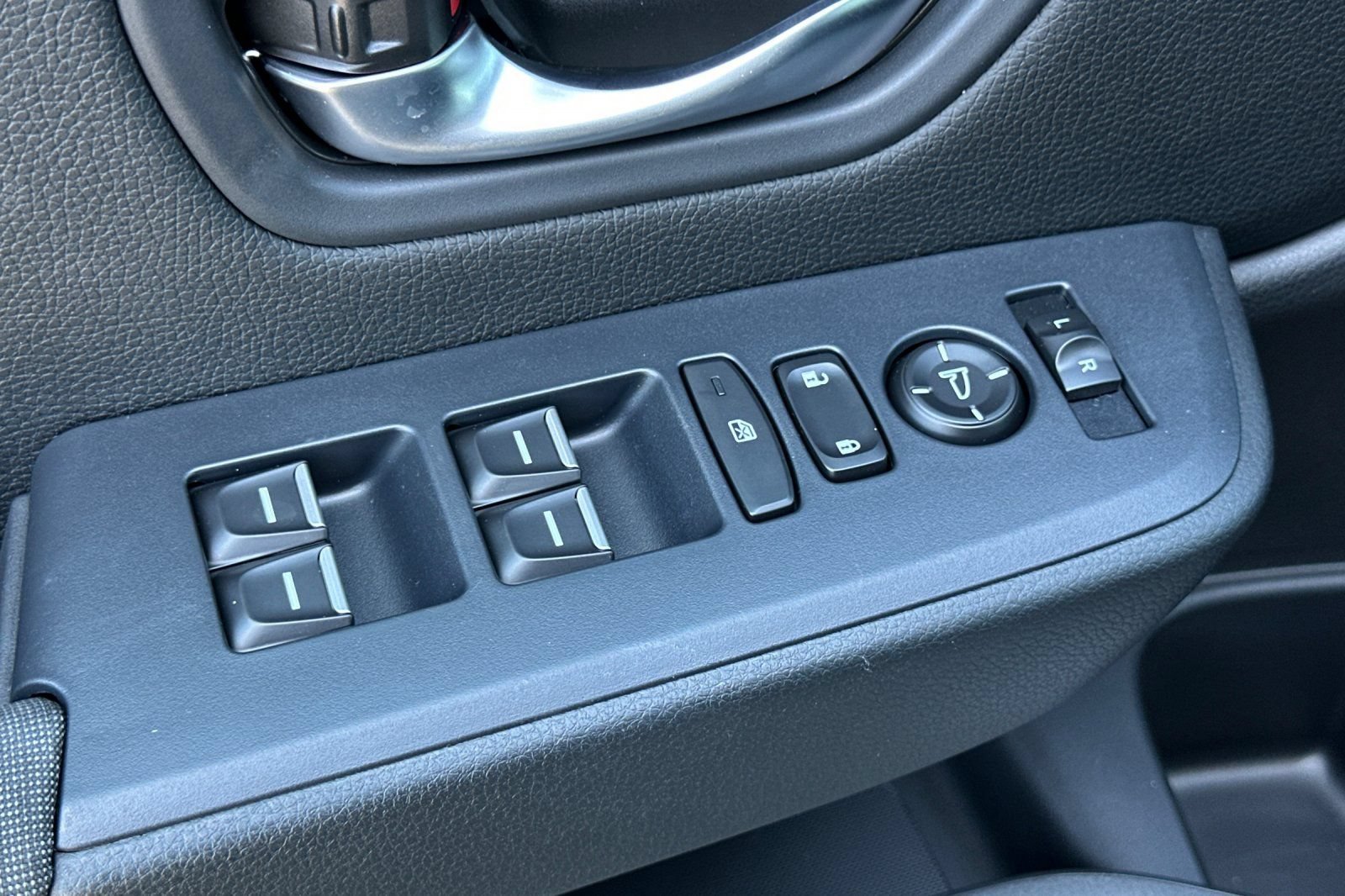New 2026 Honda Pilot Sport image 12