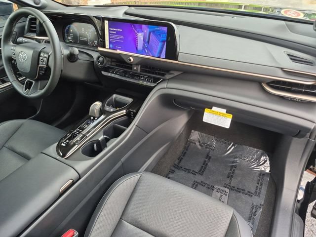 Certified 2026 Toyota Crown Platinum AWD/4WD image 32