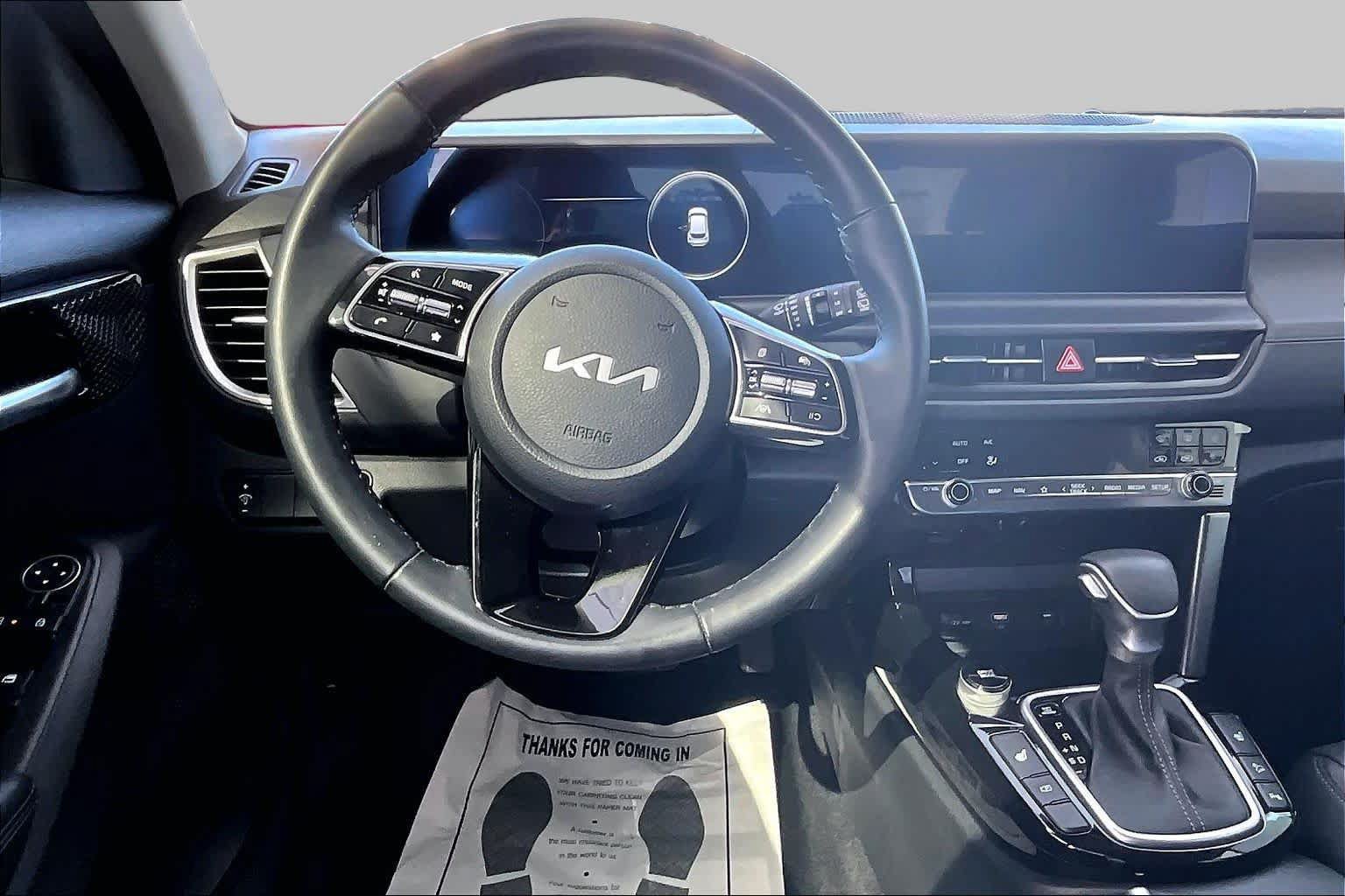 Used 2026 Kia Seltos EX FWD image 6