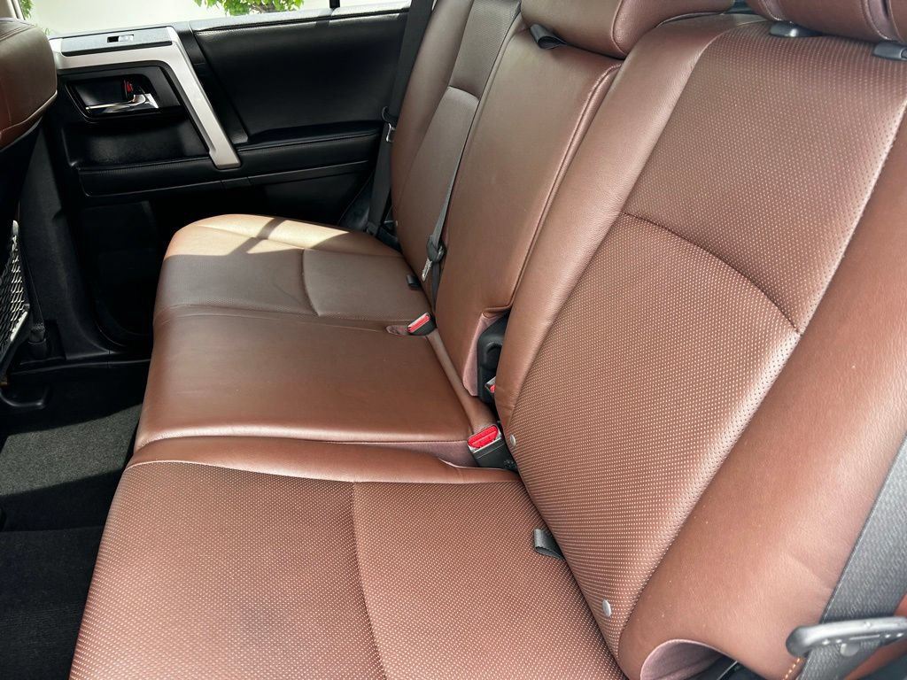 Used 2023 Toyota 4Runner Limited AWD/4WD image 38