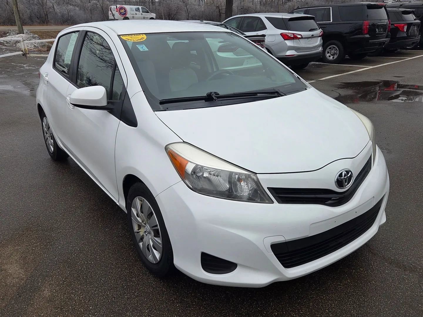 Used 2013 Toyota Yaris LE image 14