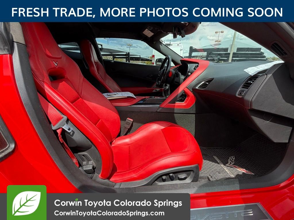 Used 2018 Chevrolet Corvette Stingray Coupe RWD image 11